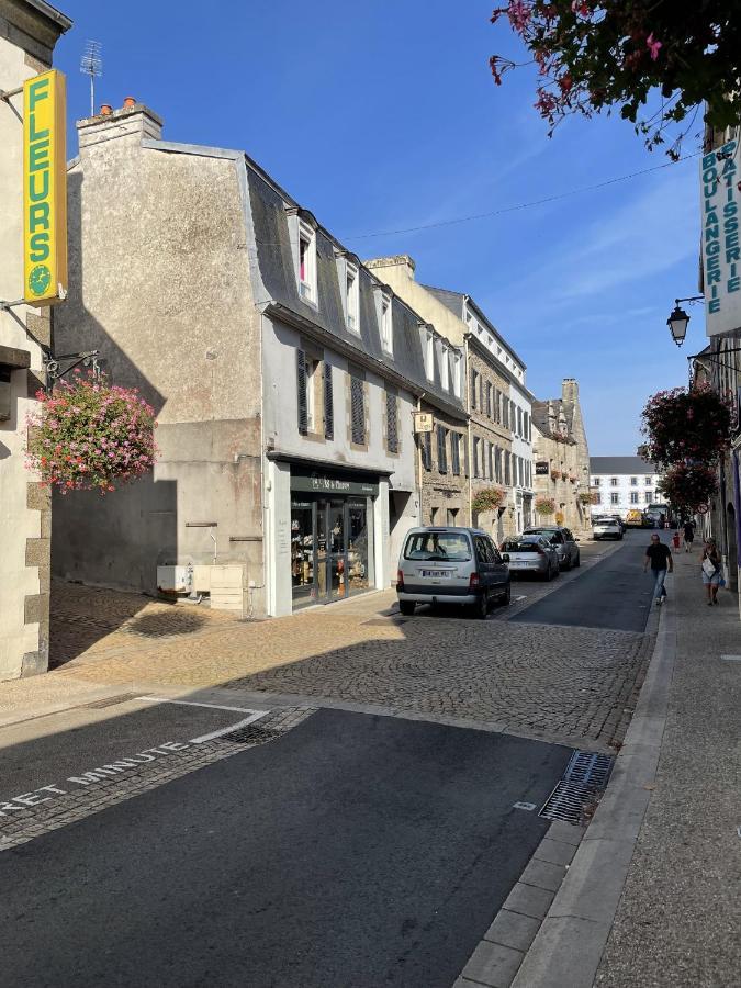 Ker Uhel - Charmant Appartement Plein Centre Saint-Renan Kültér fotó