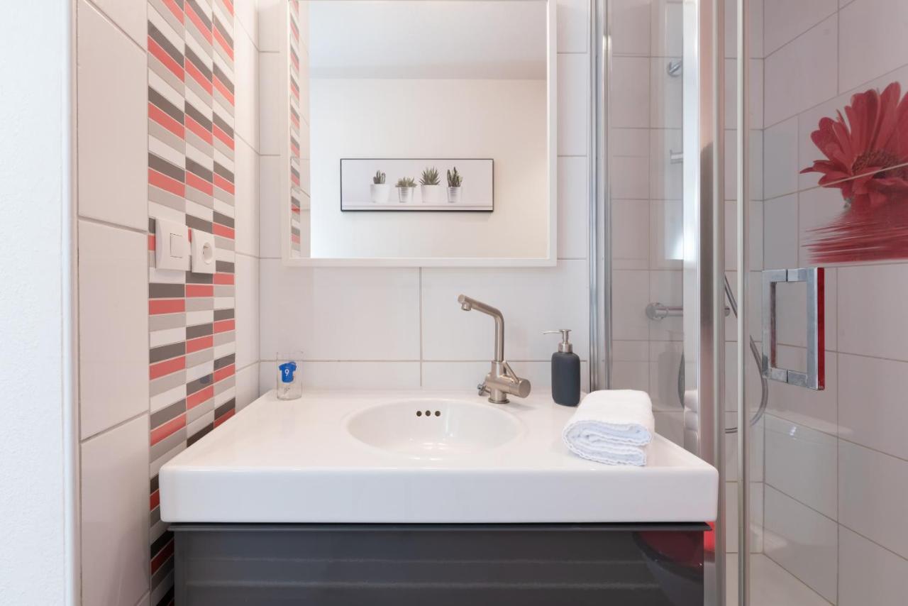 Ker Uhel - Charmant Appartement Plein Centre Saint-Renan Kültér fotó